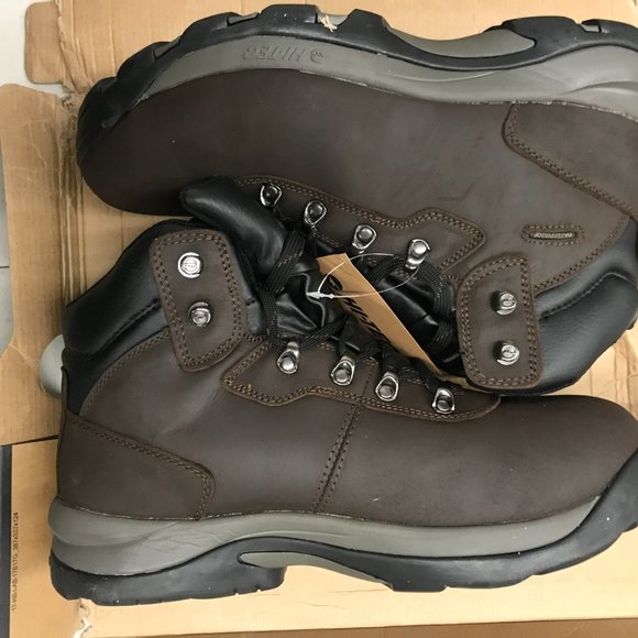hi tec boots altitude iv